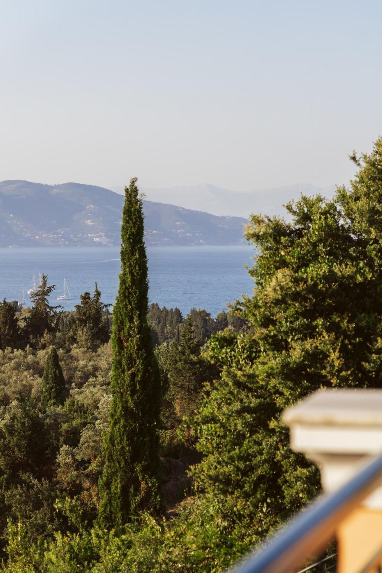 Villa Kira Áfra Esterno foto