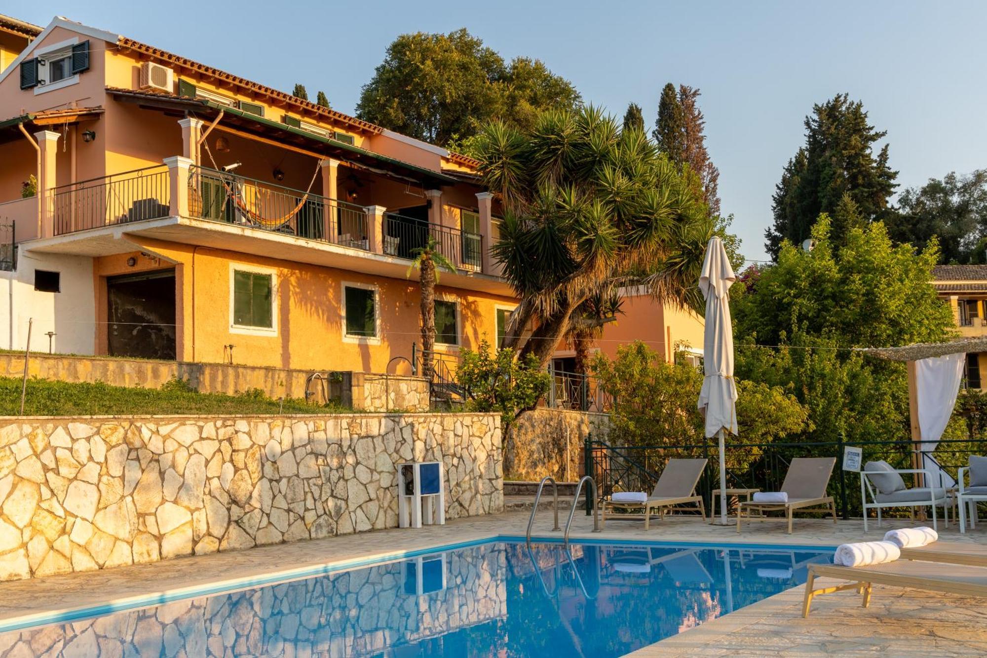 Villa Kira Áfra Esterno foto